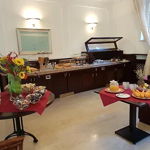 https://hotel-riviera-varazze.hotelitalianriviera.com